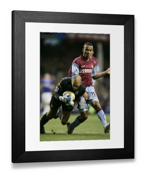 Framed Print : Tim Howard vs Gabriel Agbonlahor: A Battle at Goodison Park, Everton vs Aston Villa, FA Barclays Premiership, 2006 Framed Print : Tim Howard vs Gabriel Agbonlahor: A Battle at Goodison Park, Everton vs Aston Villa, FA Barclays Premiership, 2006