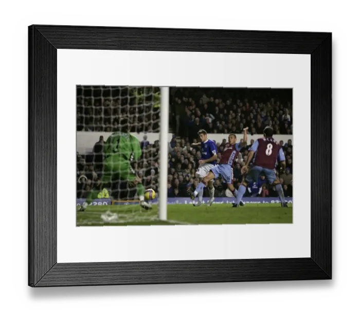 Framed Print : Beattie vs Bouma: Everton vs Aston Villa Clash in FA Barclays Premiership (06 / 07) Framed Print : Beattie vs Bouma: Everton vs Aston Villa Clash in FA Barclays Premiership (06 / 07)