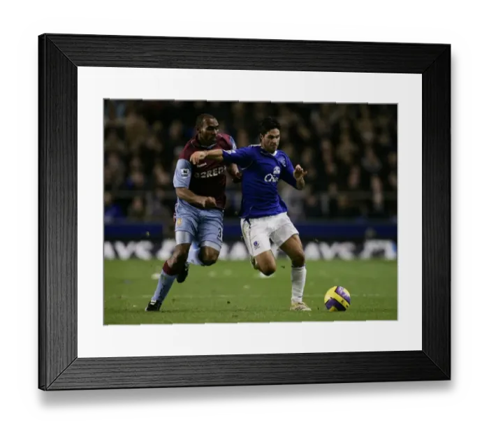 Framed Print : Mikel Arteta vs Didier Agathe: FA Barclays Premiership Battle at Goodison Park (06 / 07) Framed Print : Mikel Arteta vs Didier Agathe: FA Barclays Premiership Battle at Goodison Park (06 / 07)