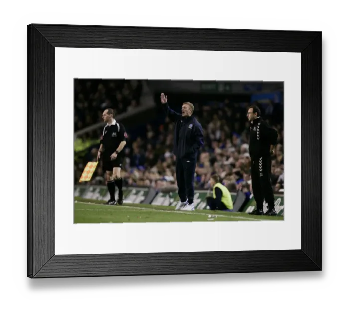 Framed Print : David Moyes at the Helm: Everton vs Aston Villa (06 / 07) - FA Barclays Premiership Framed Print : David Moyes at the Helm: Everton vs Aston Villa (06 / 07) - FA Barclays Premiership