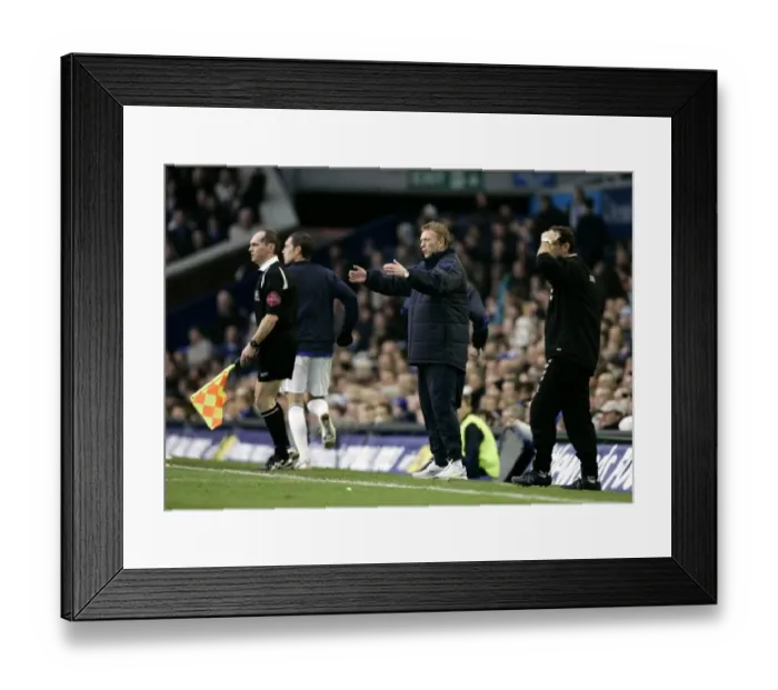 Framed Print : Everton v Aston Villa Everton Manager David Moyes Framed Print : Everton v Aston Villa Everton Manager David Moyes