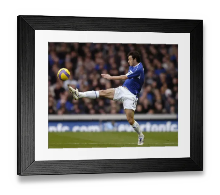 Framed Print : Simon Davies - Everton Framed Print : Simon Davies - Everton