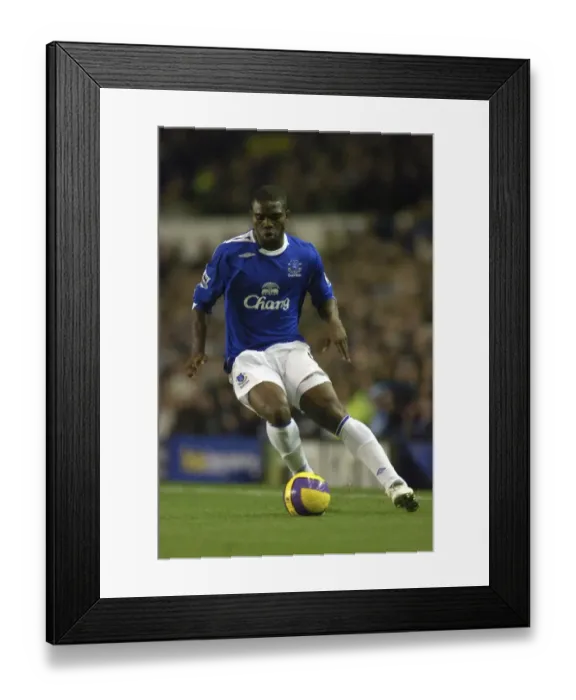 Framed Print : Football - Stock 06 / 07 - 11 / 11 / 06 Joseph Yobo - Everton Mandatory Credit Framed Print : Football - Stock 06 / 07 - 11 / 11 / 06 Joseph Yobo - Everton Mandatory Credit