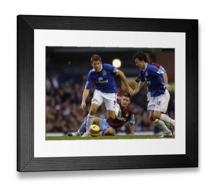 Framed Print : Beattie Escape: James Outwits Cahill at Goodison Park, Everton vs Aston Villa (Nov 2006) Framed Print : Beattie Escape: James Outwits Cahill at Goodison Park, Everton vs Aston Villa (Nov 2006)