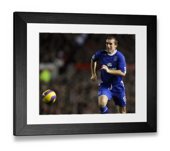 Framed Print : Defiant Everton Legend: Alan Stubbs Framed Print : Defiant Everton Legend: Alan Stubbs