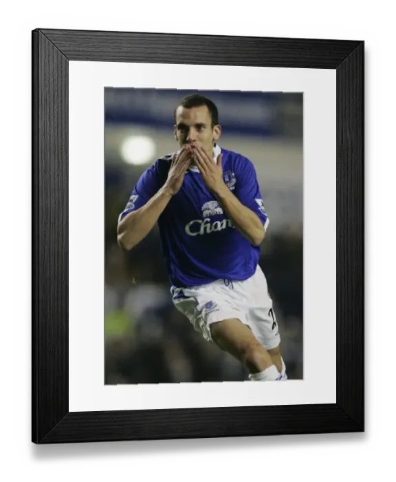 Framed Print : Evertons Osman celebrates scoring during their English Premier League soccer match against West Ham Framed Print : Evertons Osman celebrates scoring during their English Premier League soccer match against West Ham