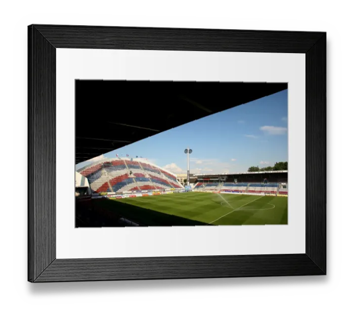 Framed Print : Everton at Andruv Stadion: Ever Tough Europa League Showdown vs. Sigma Olomouc Framed Print : Everton at Andruv Stadion: Ever Tough Europa League Showdown vs. Sigma Olomouc