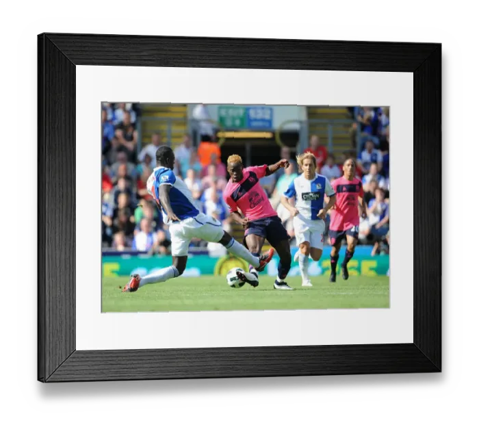 Framed Print : Intense Battle: Saha vs Samba - Everton vs Blackburn Rovers, Premier League (2010) Framed Print : Intense Battle: Saha vs Samba - Everton vs Blackburn Rovers, Premier League (2010)