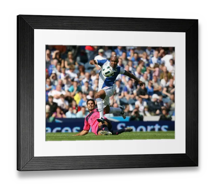 Framed Print : Soccer - Barclays Premier League - Blackburn Rovers v Everton - Ewood Park Framed Print : Soccer - Barclays Premier League - Blackburn Rovers v Everton - Ewood Park