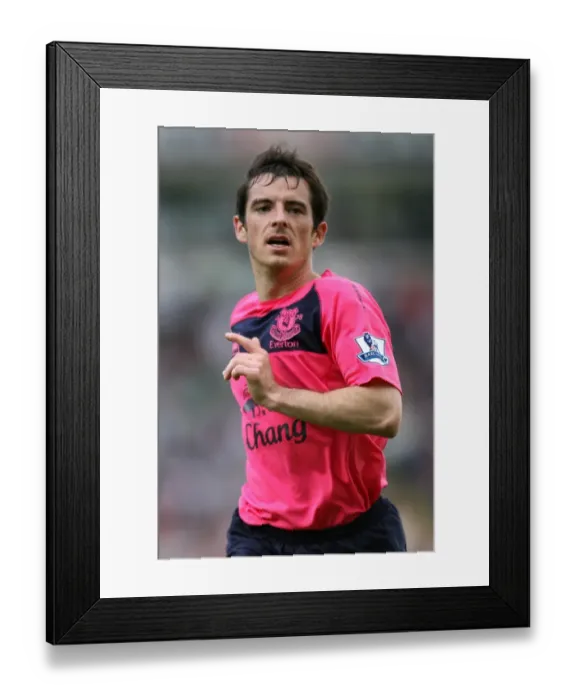 Framed Print : Leighton Baines in Action: Everton vs. Blackburn Rovers, Premier League Clash at Ewood Park (14th August 2010) Framed Print : Leighton Baines in Action: Everton vs. Blackburn Rovers, Premier League Clash at Ewood Park (14th August 2010)