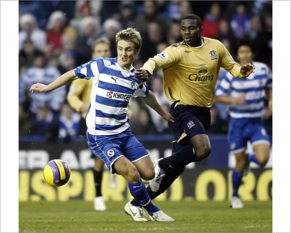 Reading v Everton Kevin Doyle of Reading in action with Evertons Jospeh Yobo