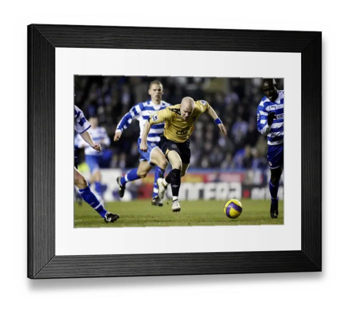 Framed Print : Andy Johnson's Thrilling Performance: Reading vs. Everton Framed Print : Andy Johnson's Thrilling Performance: Reading vs. Everton
