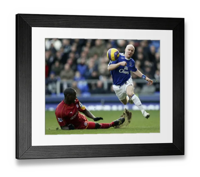 Framed Print : Football - Everton v Reading FA Barclays Premiership - Goodison Park - 14 / 1 / 07 Evertons Andy Johnso Framed Print : Football - Everton v Reading FA Barclays Premiership - Goodison Park - 14 / 1 / 07 Evertons Andy Johnso