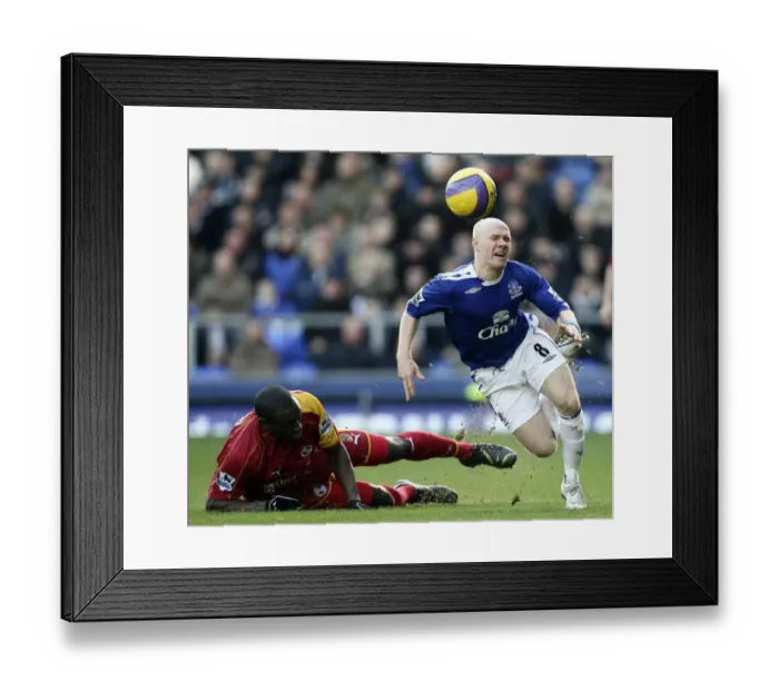 Framed Print : Andy Johnson's Thrilling Performance Against Ibrahima Sonko: Everton's Star Striker Shines in Everton vs. Reading (14 / 01 / 07) Framed Print : Andy Johnson's Thrilling Performance Against Ibrahima Sonko: Everton's Star Striker Shines in Everton vs. Reading (14 / 01 / 07)