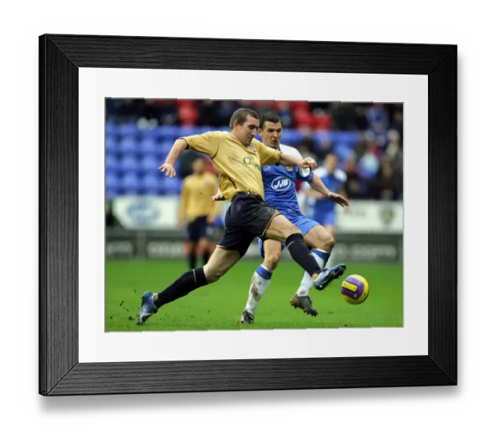 Framed Print : Wigan Athletic v Everton Alan Stubbs and Lee McCulloch