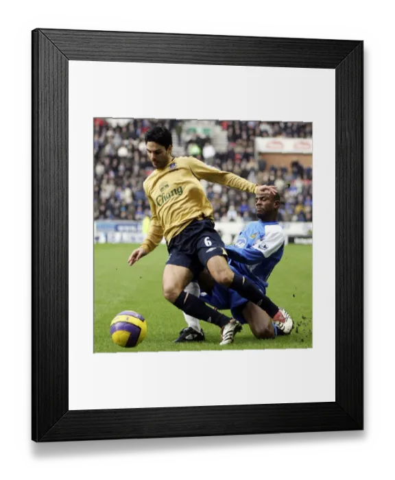 Framed Print : Wigan Athletic v Everton - Emmerson Boyce and Mikel Arteta Framed Print : Wigan Athletic v Everton - Emmerson Boyce and Mikel Arteta