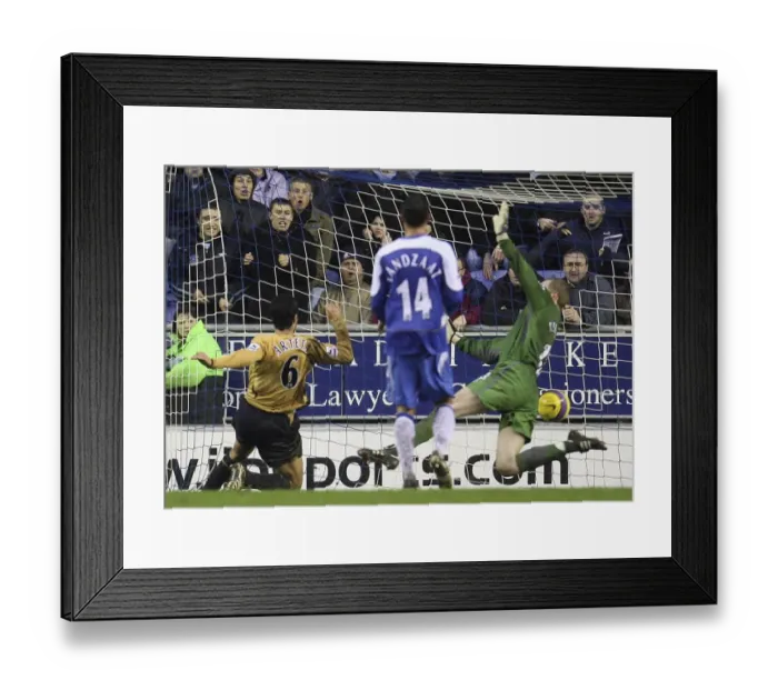 Framed Print : Football - Wigan Athletic v Everton FA Barclays Premiership - The JJB Stadium - 21 / 1 / 07 Mikel Arteta Framed Print : Football - Wigan Athletic v Everton FA Barclays Premiership - The JJB Stadium - 21 / 1 / 07 Mikel Arteta