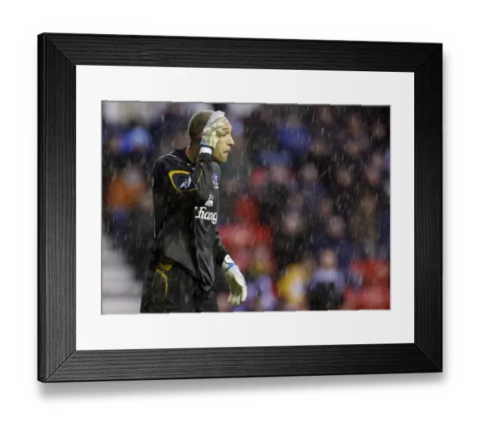 Framed Print : Tim Howard - Everton Framed Print : Tim Howard - Everton