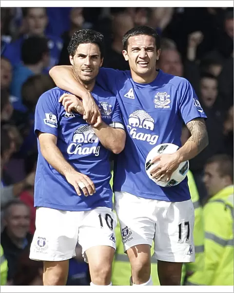 Everton's Triumph: Arteta and Cahill's Unforgettable Moment - Third Goal vs. Manchester United