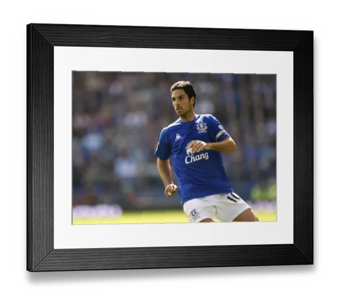 Framed Print : Mikel Arteta's Tactical Showdown: Everton vs Manchester United - Barclays Premier League Clash