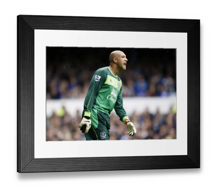 Framed Print : Tim Howard in Action: Everton vs Manchester United, Goodison Park - Barclays Premier League (September 11, 2010) Framed Print : Tim Howard in Action: Everton vs Manchester United, Goodison Park - Barclays Premier League (September 11, 2010)