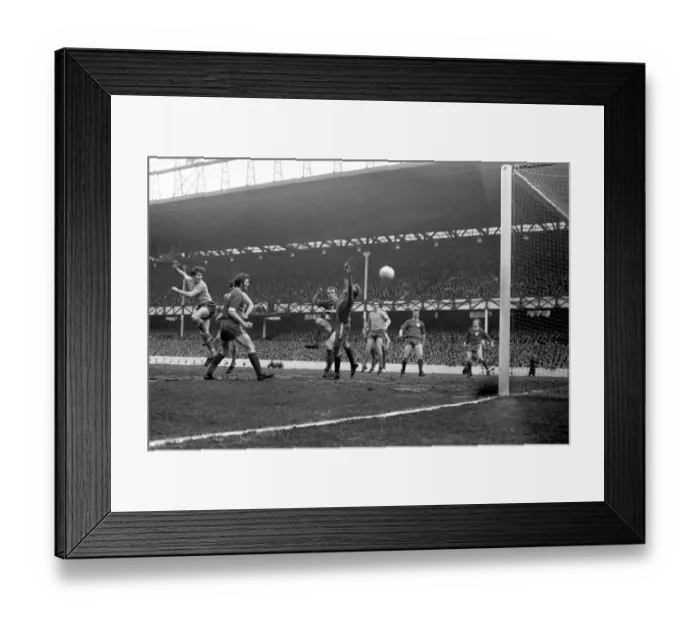 Framed Print : Soccer - FA Cup - 6th Round - Everton v Colchester United - Goodison Park Framed Print : Soccer - FA Cup - 6th Round - Everton v Colchester United - Goodison Park