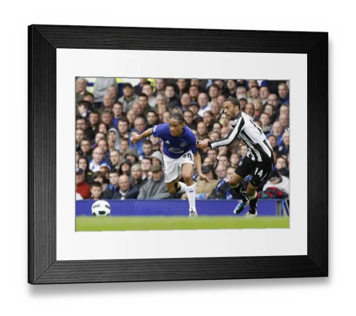 Framed Print : Steven Pienaar vs. James Perch: A Battle at Goodison Park, Everton vs. Newcastle United, Barclays Premier League Framed Print : Steven Pienaar vs. James Perch: A Battle at Goodison Park, Everton vs. Newcastle United, Barclays Premier League