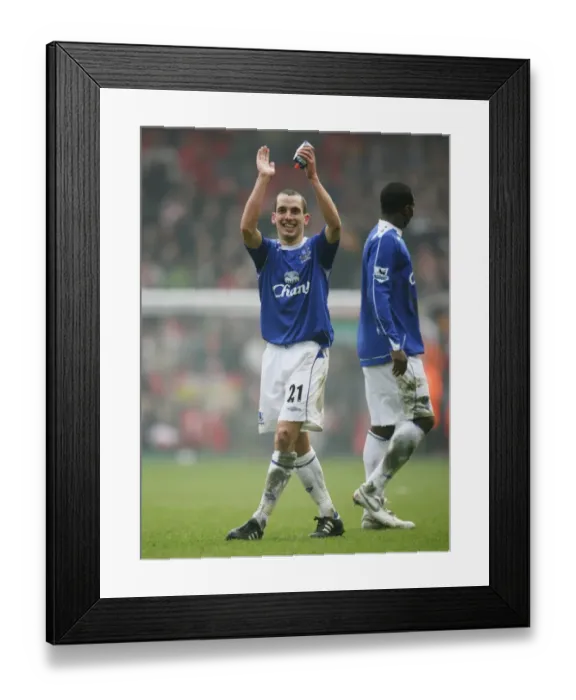 Framed Print : Leon Osman