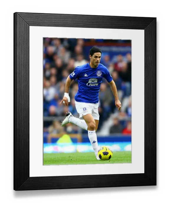Framed Print : Mikel Arteta: Everton's Tenacious Leader at Goodison Park Against Stoke City (BPL)