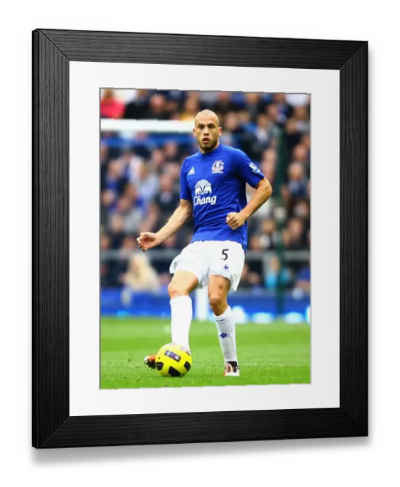 Framed Print : Johnny Heitinga in Action: Everton vs Stoke City, Barclays Premier League (30 October 2010)