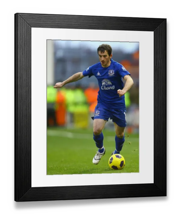 Framed Print : Leighton Baines in Action: Everton vs. Blackpool, Premier League (6 November 2010), Bloomfield Road Framed Print : Leighton Baines in Action: Everton vs. Blackpool, Premier League (6 November 2010), Bloomfield Road