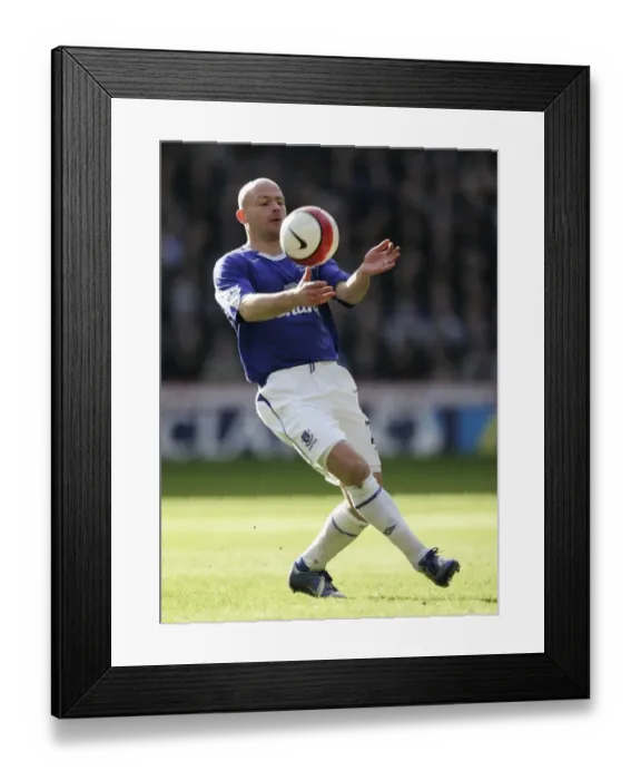 Framed Print : Sheffield United v Everton - Lee Carsley in action Framed Print : Sheffield United v Everton - Lee Carsley in action