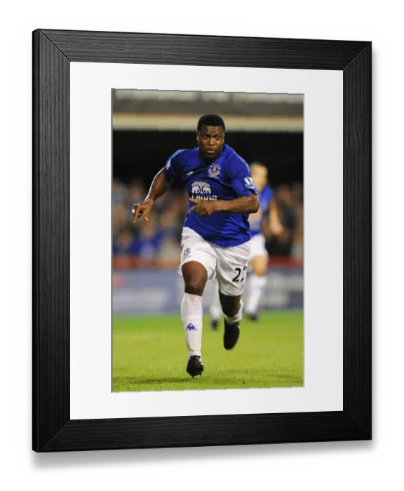 Framed Print : Ayegbeni Yakubu in Action: Everton vs. Brentford, Carling Cup Third Round, Griffin Park (21 September 2010) Framed Print : Ayegbeni Yakubu in Action: Everton vs. Brentford, Carling Cup Third Round, Griffin Park (21 September 2010)