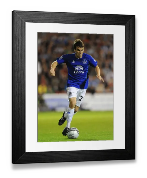 Framed Print : Seamus Coleman in Action: Everton vs. Brentford at Griffin Park (Carling Cup, 2010) Framed Print : Seamus Coleman in Action: Everton vs. Brentford at Griffin Park (Carling Cup, 2010)