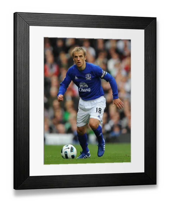 Framed Print : Phil Neville in Action: Everton vs. Fulham, Barclays Premier League (25 September 2010) Framed Print : Phil Neville in Action: Everton vs. Fulham, Barclays Premier League (25 September 2010)