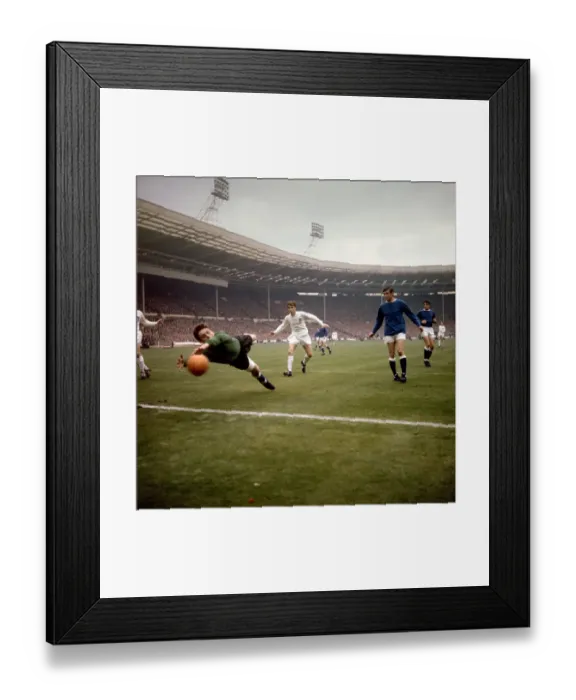 Framed Print : Soccer - Sheffield Wednesday v Everton - FA Cup Final - Wembley Framed Print : Soccer - Sheffield Wednesday v Everton - FA Cup Final - Wembley