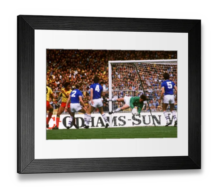 Framed Print : Everton's Neville Southall: FA Cup Final Hero - Denying Watford's Goal (1984) Framed Print : Everton's Neville Southall: FA Cup Final Hero - Denying Watford's Goal (1984)