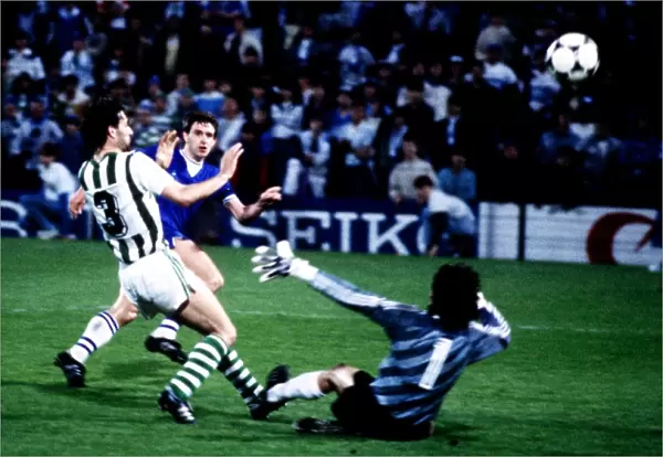 Sheedy's Chip: Everton's Historic European Victory Over Rapid Vienna, 1985
