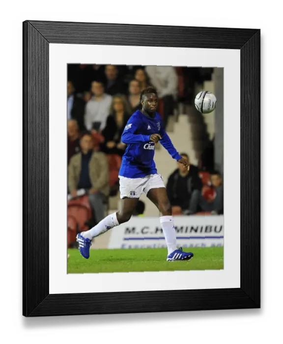 Framed Print : Determined Magaye Gueye: Everton's Midfield Powerhouse Framed Print : Determined Magaye Gueye: Everton's Midfield Powerhouse