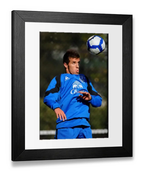 Framed Print : Everton Football Club: Focus on Joao Silva in Training
