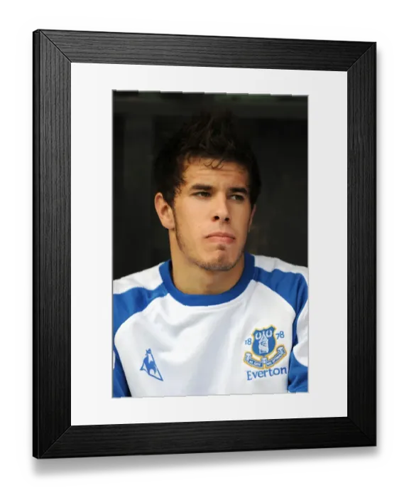 Framed Print : Joao Silva: Everton's Defensive Powerhouse Framed Print : Joao Silva: Everton's Defensive Powerhouse