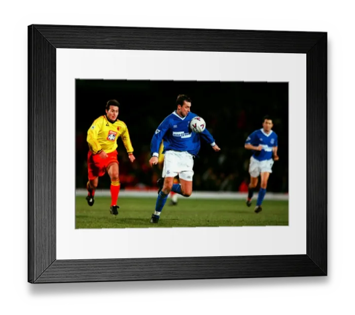 Framed Print : Soccer - FA Carling Premiership - Watford v Everton Framed Print : Soccer - FA Carling Premiership - Watford v Everton