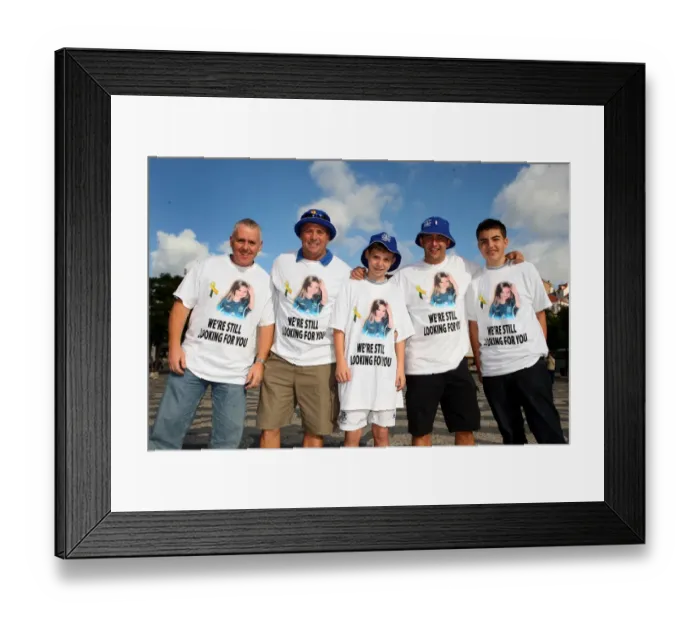 Framed Print : United in Hope: Everton Fans Emotional Tribute in Lisbon for Missing Child Madeleine McCann Framed Print : United in Hope: Everton Fans Emotional Tribute in Lisbon for Missing Child Madeleine McCann