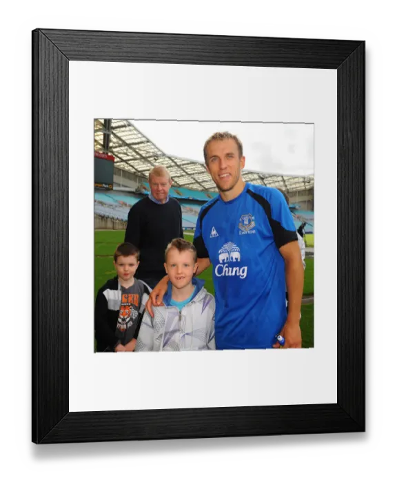 Framed Print : Barclays Premier League - Everton Pre Season Tour - Everton Training - ANZ Stadium Framed Print : Barclays Premier League - Everton Pre Season Tour - Everton Training - ANZ Stadium