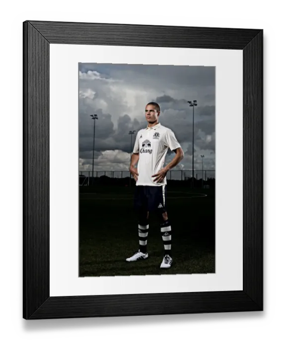 Framed Print : Everton's Tenacious Midfielder: Jack Rodwell Framed Print : Everton's Tenacious Midfielder: Jack Rodwell