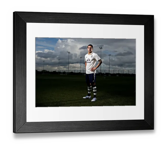 Framed Print : Tim Cahill: Everton's Unforgettable Legend Framed Print : Tim Cahill: Everton's Unforgettable Legend