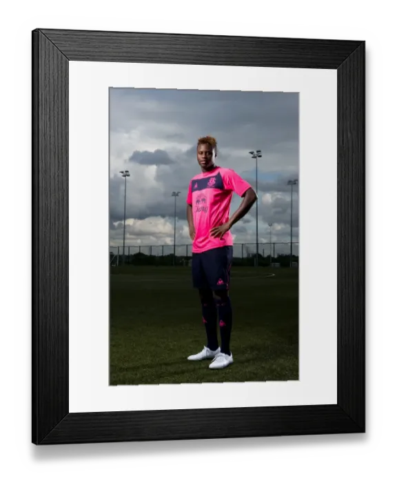 Framed Print : Determined Magaye Gueye: Everton's Midfield Powerhouse Framed Print : Determined Magaye Gueye: Everton's Midfield Powerhouse