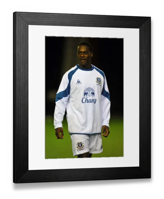 Framed Print : Everton's Determined Striker: Kieran Agard in Everton Colors Framed Print : Everton's Determined Striker: Kieran Agard in Everton Colors