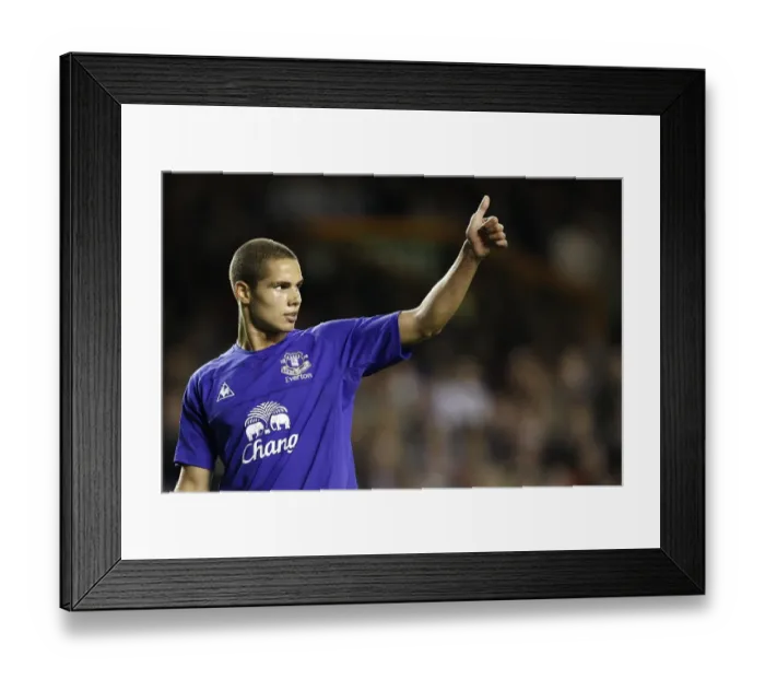 Framed Print : Everton's Midfield Master: Jack Rodwell Framed Print : Everton's Midfield Master: Jack Rodwell