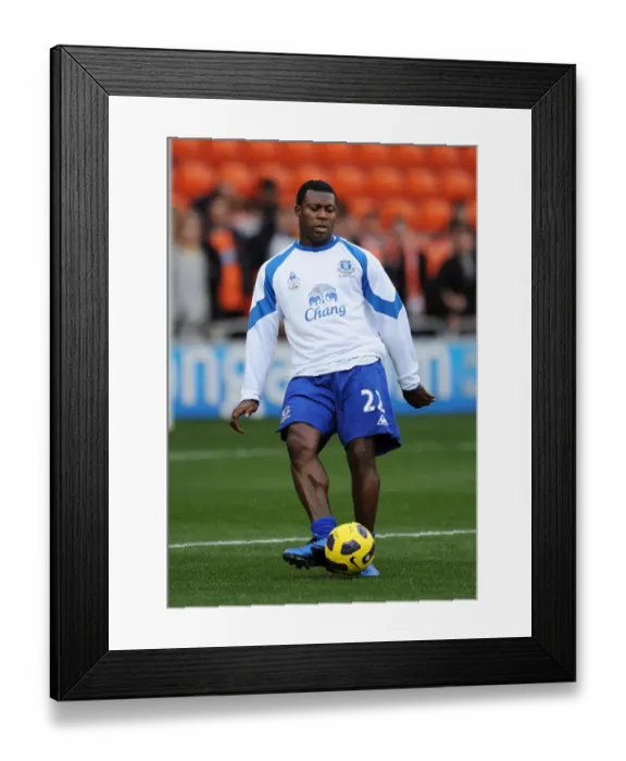 Framed Print : Everton's Powerhouse: Ayegbeni Yakubu